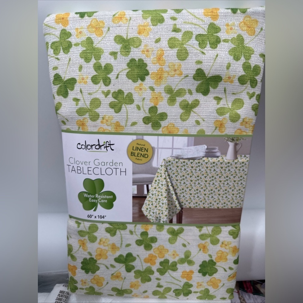 Colordrift St Patrick's Tablecloth Shamrock lucky Clover Garden Irish 104” X 60”